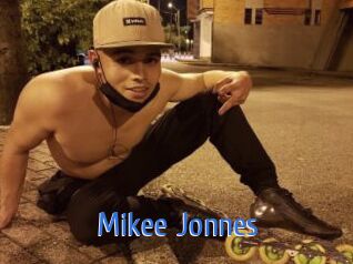 Mikee_Jonnes