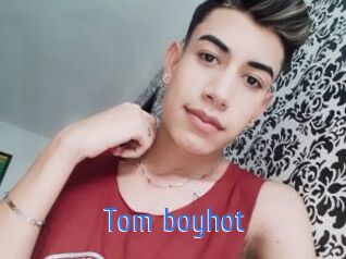 Tom_boyhot