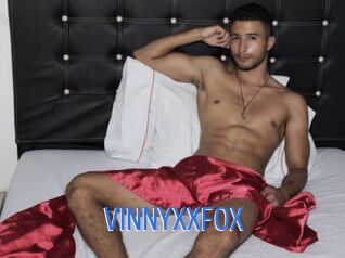 VINNYXXFOX