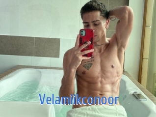 Velamiikconoor